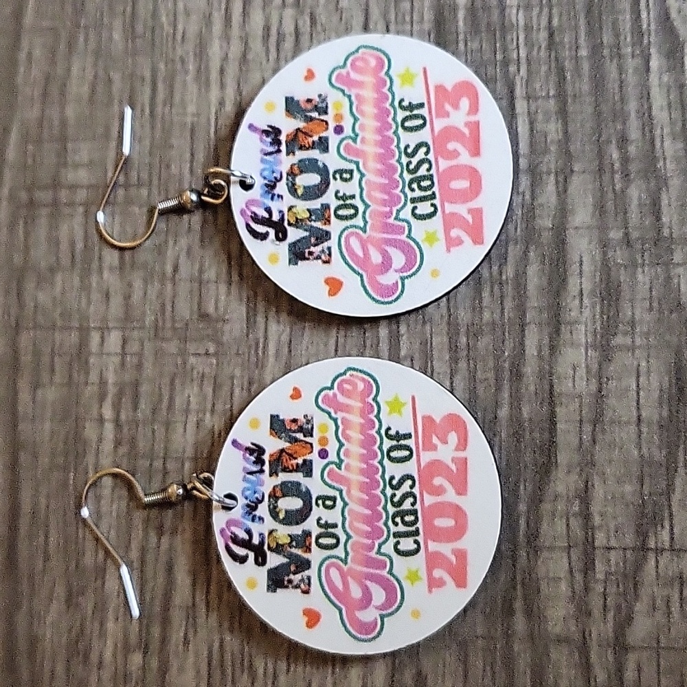 Womens Wooden Double-Sided "Proud Mom, Graduate Class Of 2023" Pierced Earrings